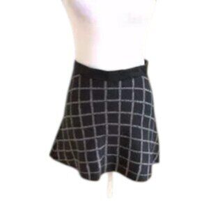 Massimo Dutti Knit Skirt Gray Windowpane (youth 11-12, S/XS)